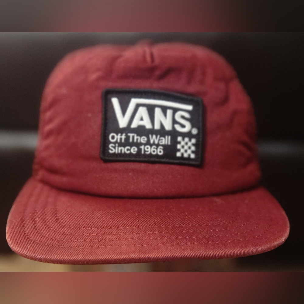 Vans Off The Wall Adult Trucker's Hat